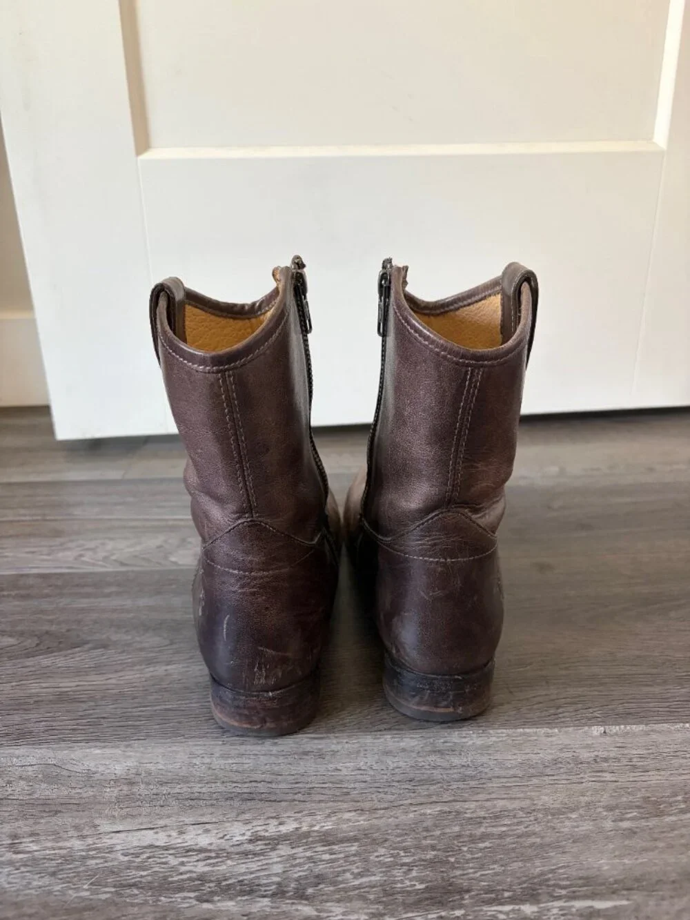 FRYE Melissa Button Short Brown Leather Boots Women’s 9 Style 3477908